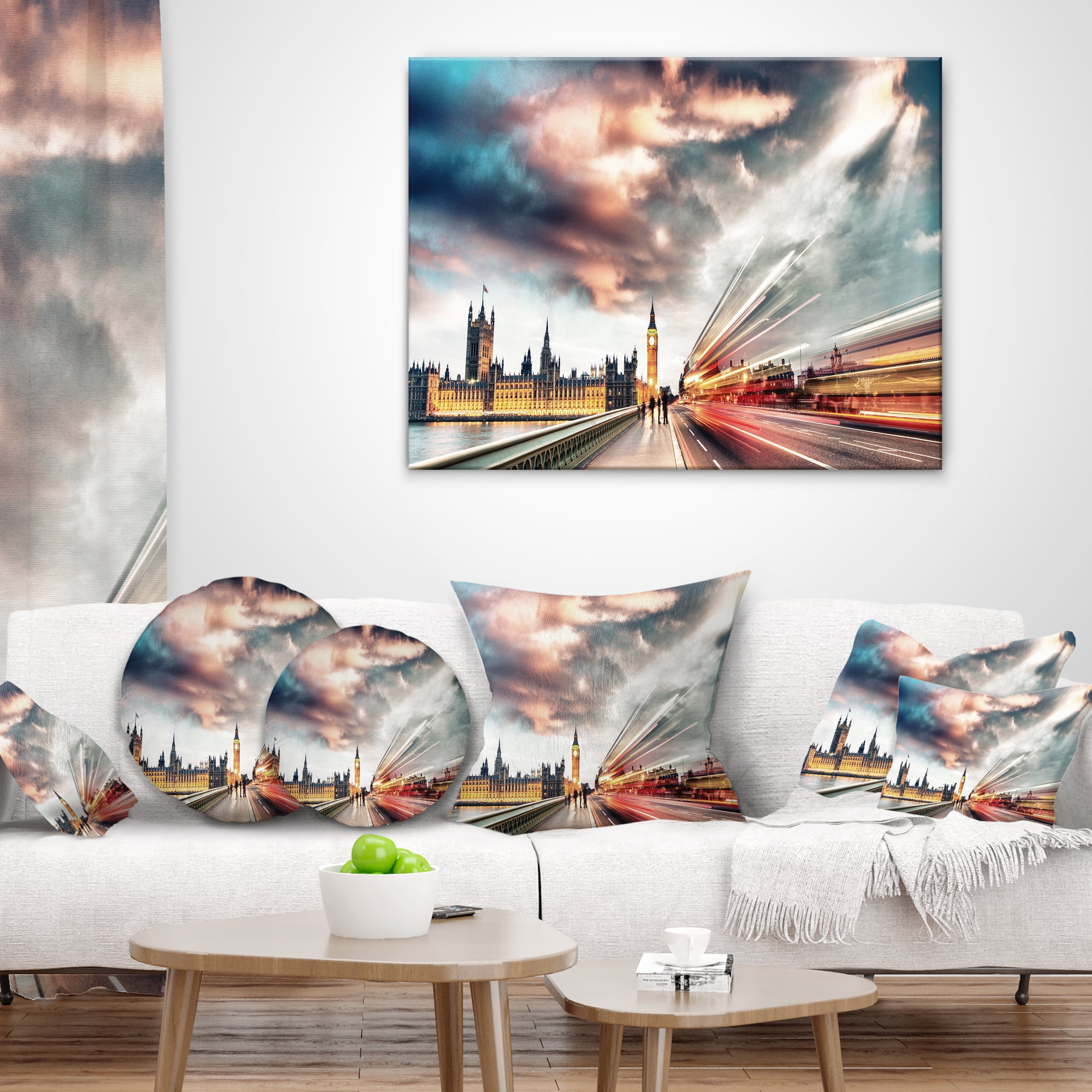 Designart Night Scene of London City - Cityscape Photo Throw Pillow - 18x18