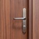 thumbnail image 5 of Cerradura de perilla de puerta de 2 piezas: perilla de bloqueo de seguridad resistente de acero inoxidable para el hogar, dormitorio, baño, fácil de instalar, ajuste universal, elegante, 5 of 7