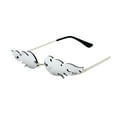 thumbnail image 1 of Gafas de sol de llamas Novedad elegante con estilo individual Diferente choque, resistente a los choques, livianos, exquisitos, gafas frías tipo 7 Inevent AP008822-07B, 1 of 7