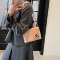 thumbnail image 4 of Bolso de cadena de alta calidad para mujer, nuevo estilo 2025, bolso cuadrado pequeño con forma de diamante, versátil, retro, informal, bandolera de hombro, 4 of 5
