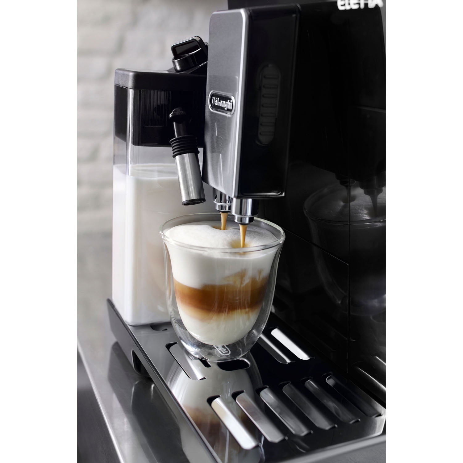 Nespresso - Brandclub - DeLonghi Eletta Cappucino Top with