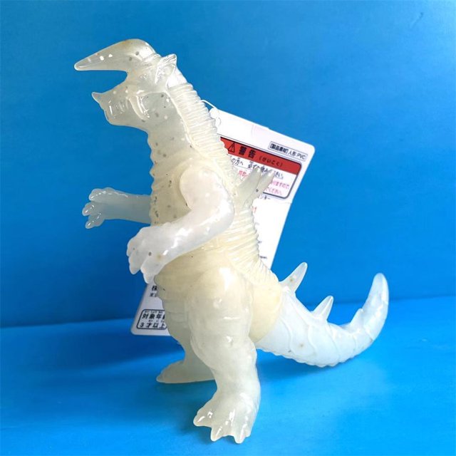 2023 monstruo Ultraman Kaiju modelo figura de acción Soundgiller Sadolar Neronga Gudon Aboras Alien Hipporit juguete colección regalo qym unisex