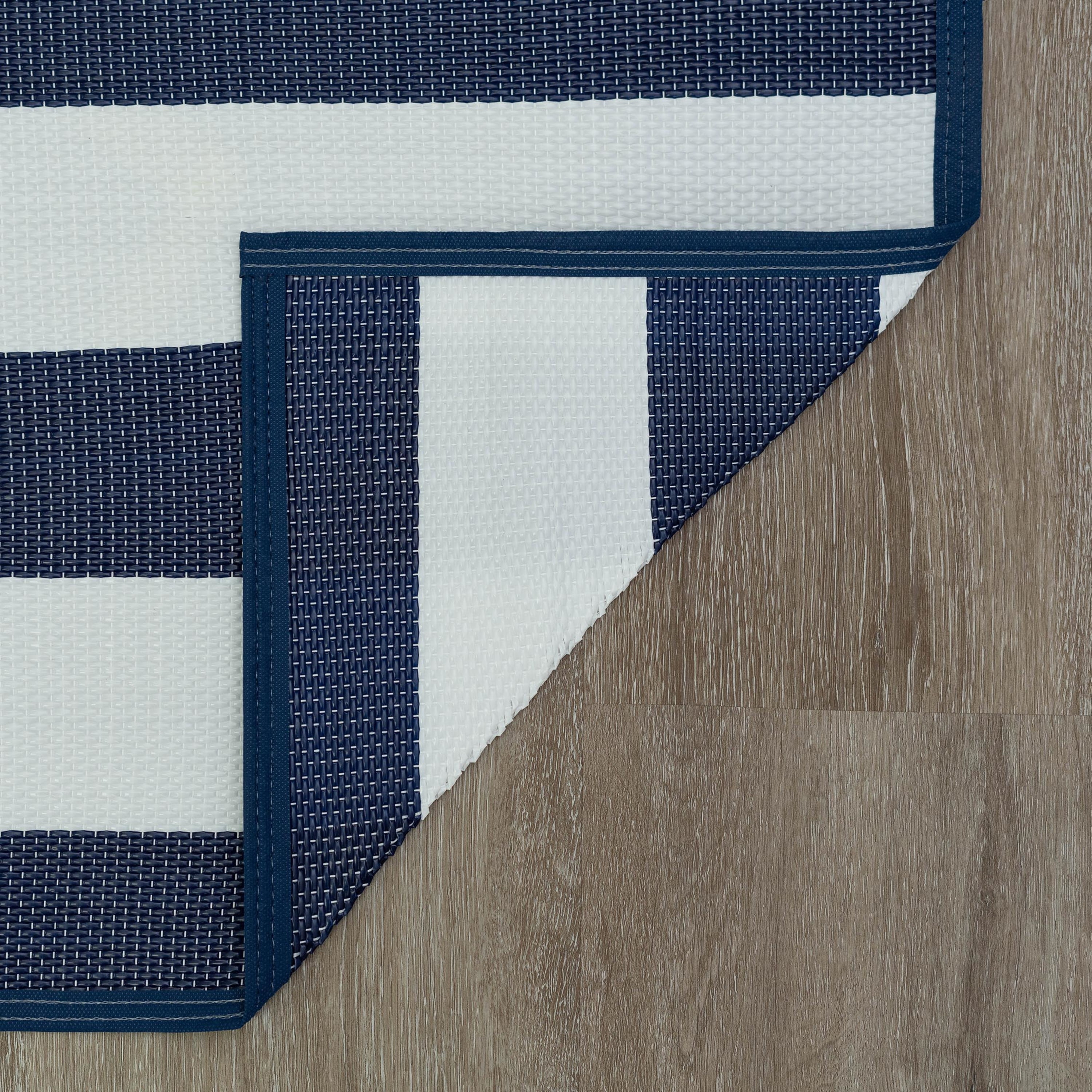 Luna Contemporary Stripe Navy and White Polypropylene Reversible Plastic Straw Outdoor Area Rug, 7'11'' x 10'3'' Rectangle