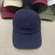 thumbnail image 1 of Gorra de béisbol suave con bordado de lino para las cuatro estaciones, gorra informal elástica ajustable para exteriores, gorra cómoda y transpirable, 1 of 5