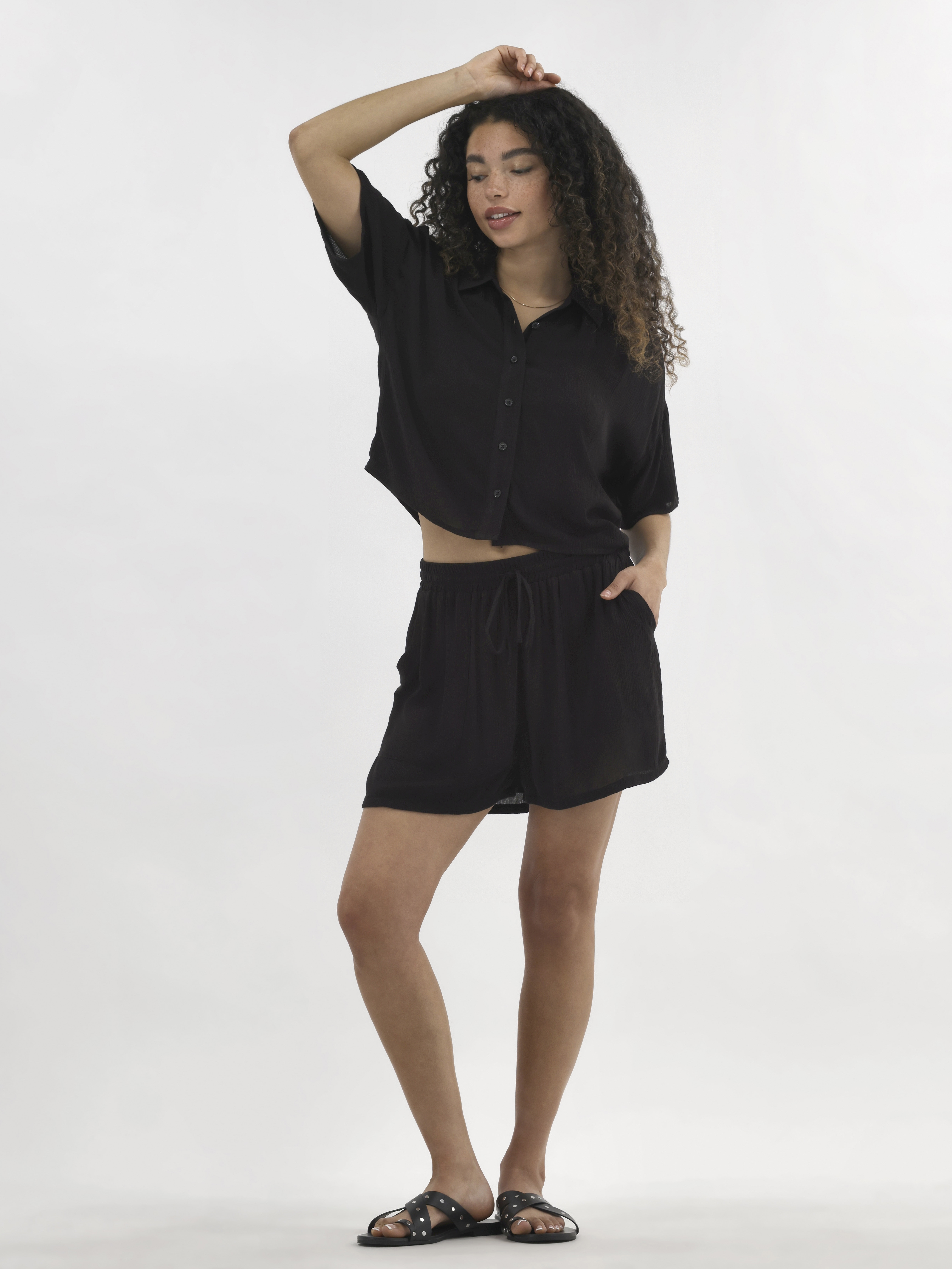 No Boundaries Woven Button Front Top and Shorts Set, 2-Piece, Women's
