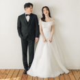 thumbnail image 1 of Vestido de novia sencillo y ligero con hombros descubiertos, estilo césped, para viajes de boda, 1 of 1
