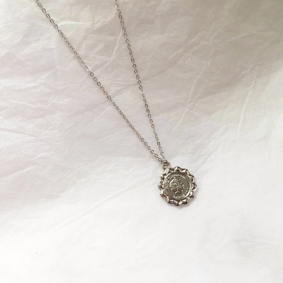 European And American Gold Coin Personalized Pendant Necklace Sweater Chain