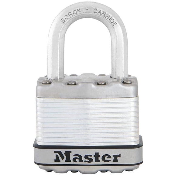 Master Lock Magnum Heavy Duty Padlock with Key - Laminated, Outdoor Use - 1 Pack