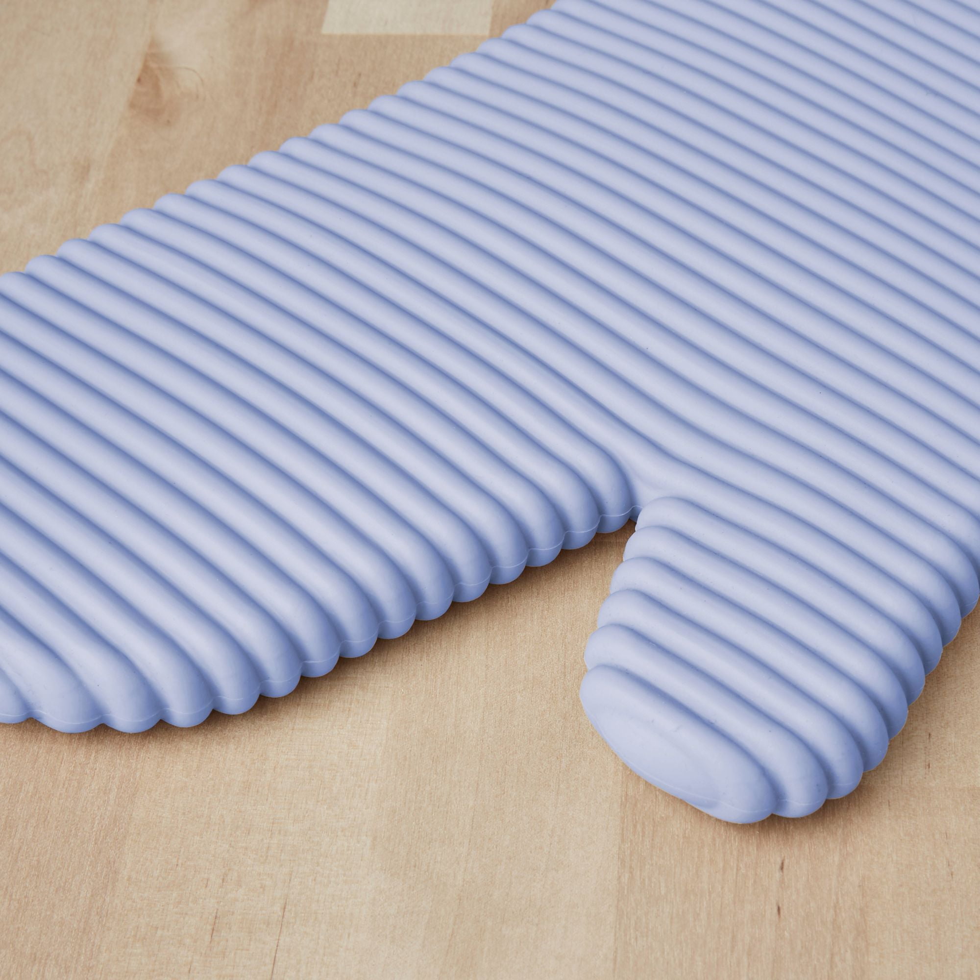 KitchenAid Ribbed Soft Silicone Oven Mitt 2-Pack Set, Lavender Cream, 7.5"x13"
