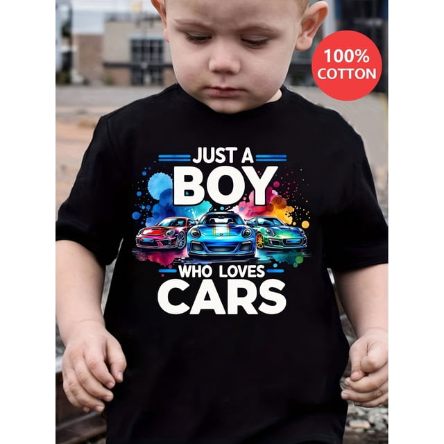 T-Shirt Garçon 100 % Coton - "Juste un Garçon Qui Aime les Voitures" T-Shirt Graphique avec Imprimé Voiture de Course Cool, T-Shirt à Manches Courtes Col Rond Décontracté pour Jeunes, Haut d'Été Lavable en Machine, Vêtements pour Garçon Préadolescent