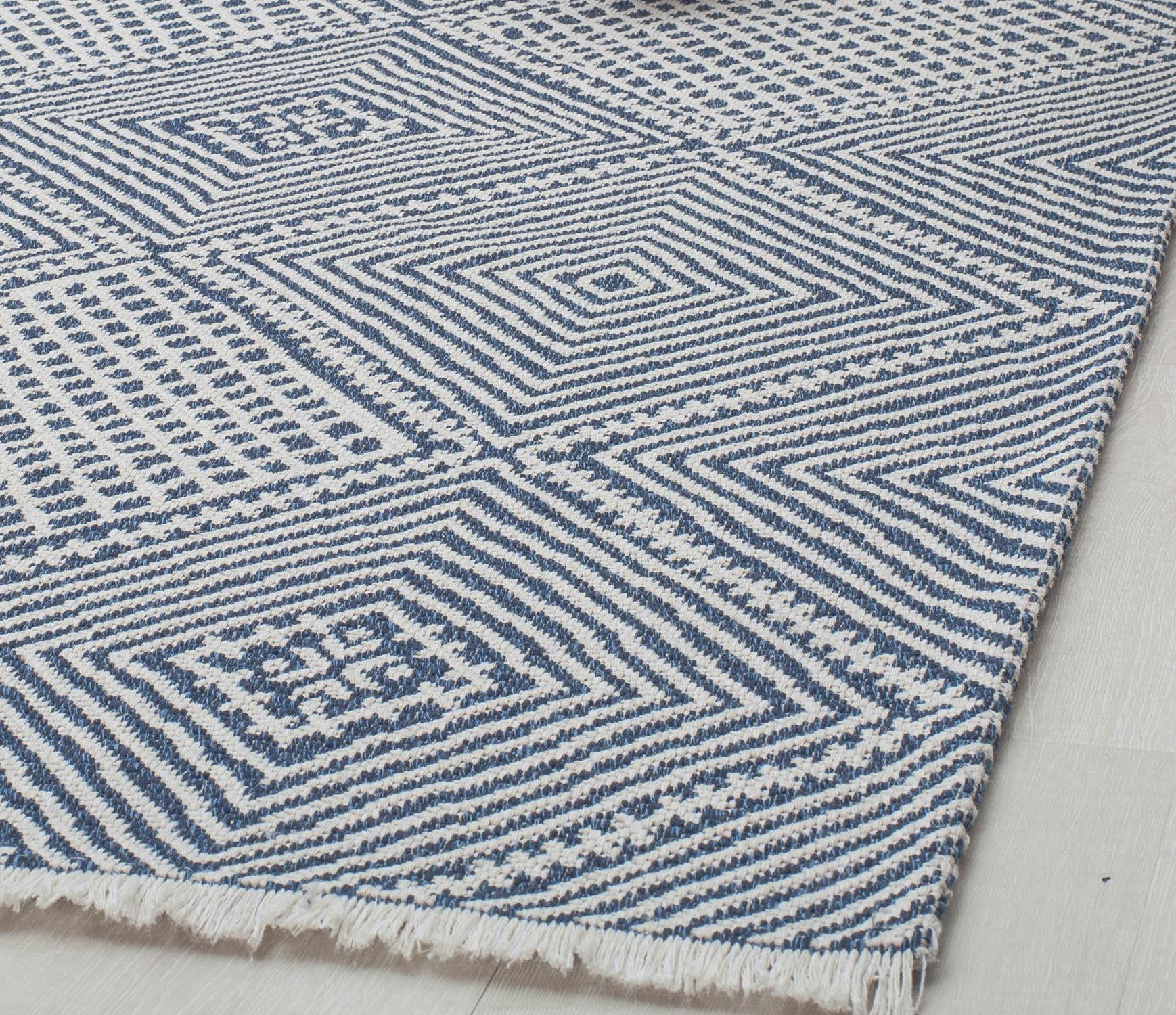 Queer Eye Gavin Diamond Pattern Eco-Friendly Area Rug, 2'6" x 4', Navy Blue/Ivory
