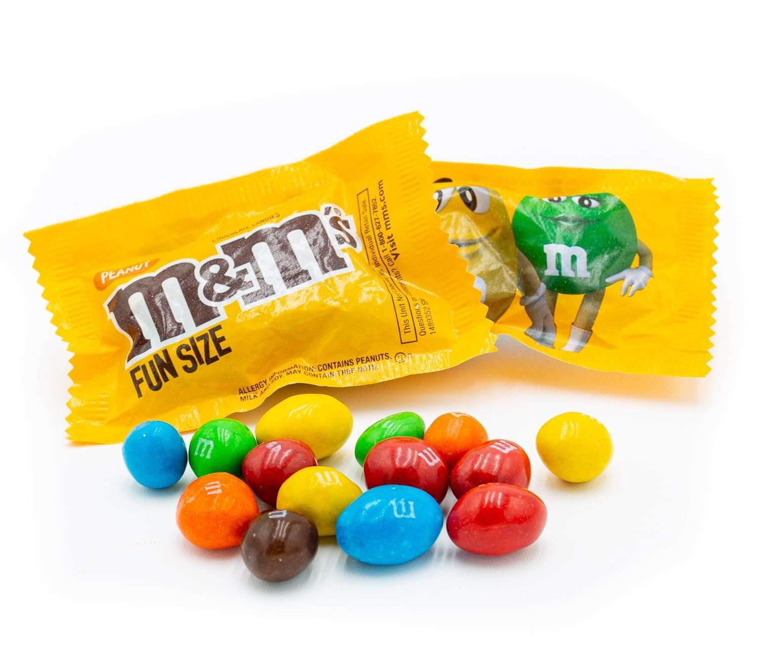 M&M'S Peanut Milk Chocolate 3 lb – Anti Melt Pack, Bulk Candy in Resealable Bag, 72 Fun Size Pieces