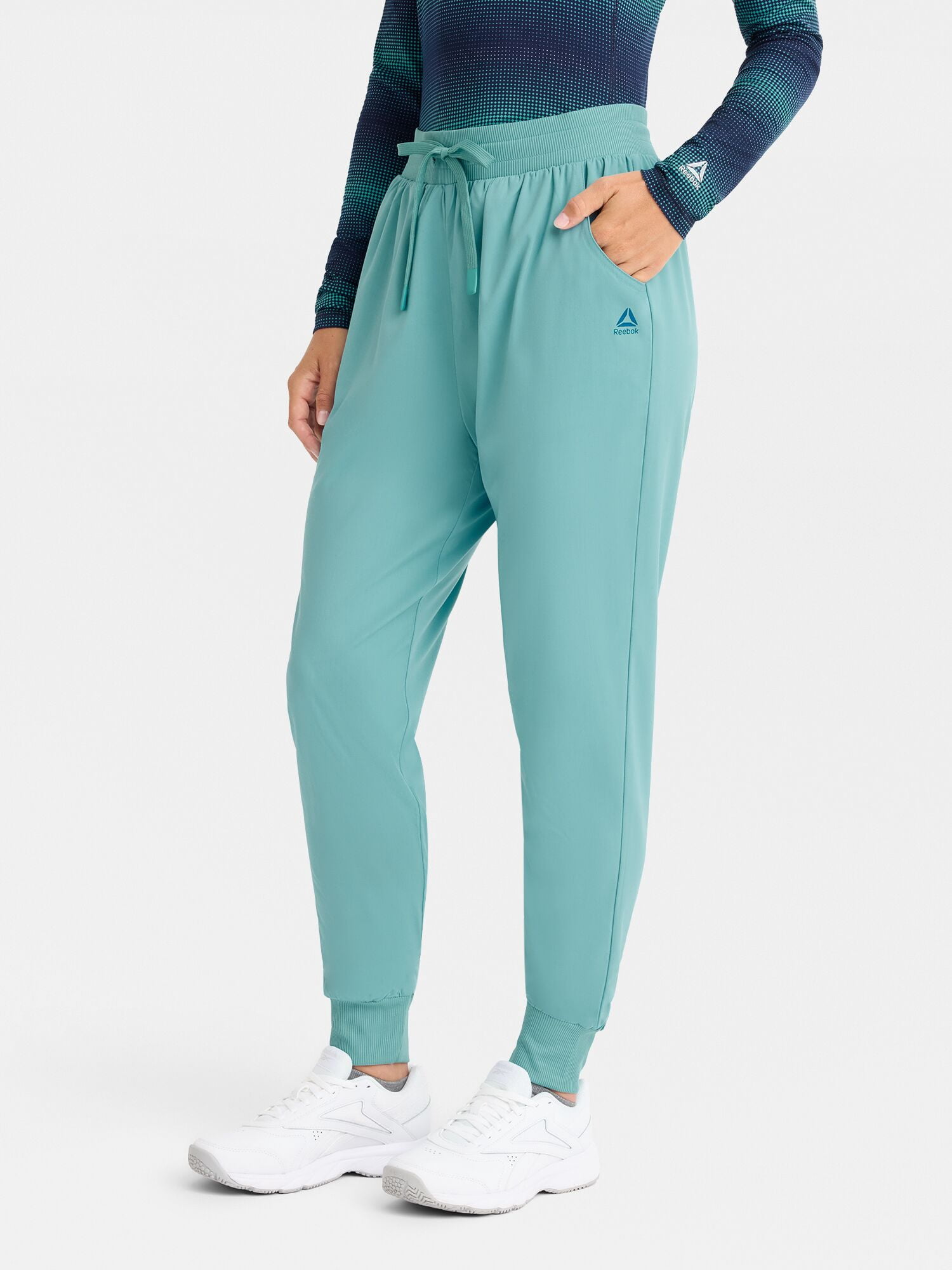 Reebok Women's Tech Comfort 4 Pocket Straight Leg Scrub Pants, 1 Pack, Sizes S - 3XL