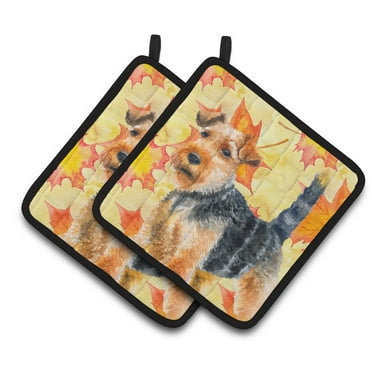 Caroline's Treasures Welsh Terrier Fall Pair of Pot Holders