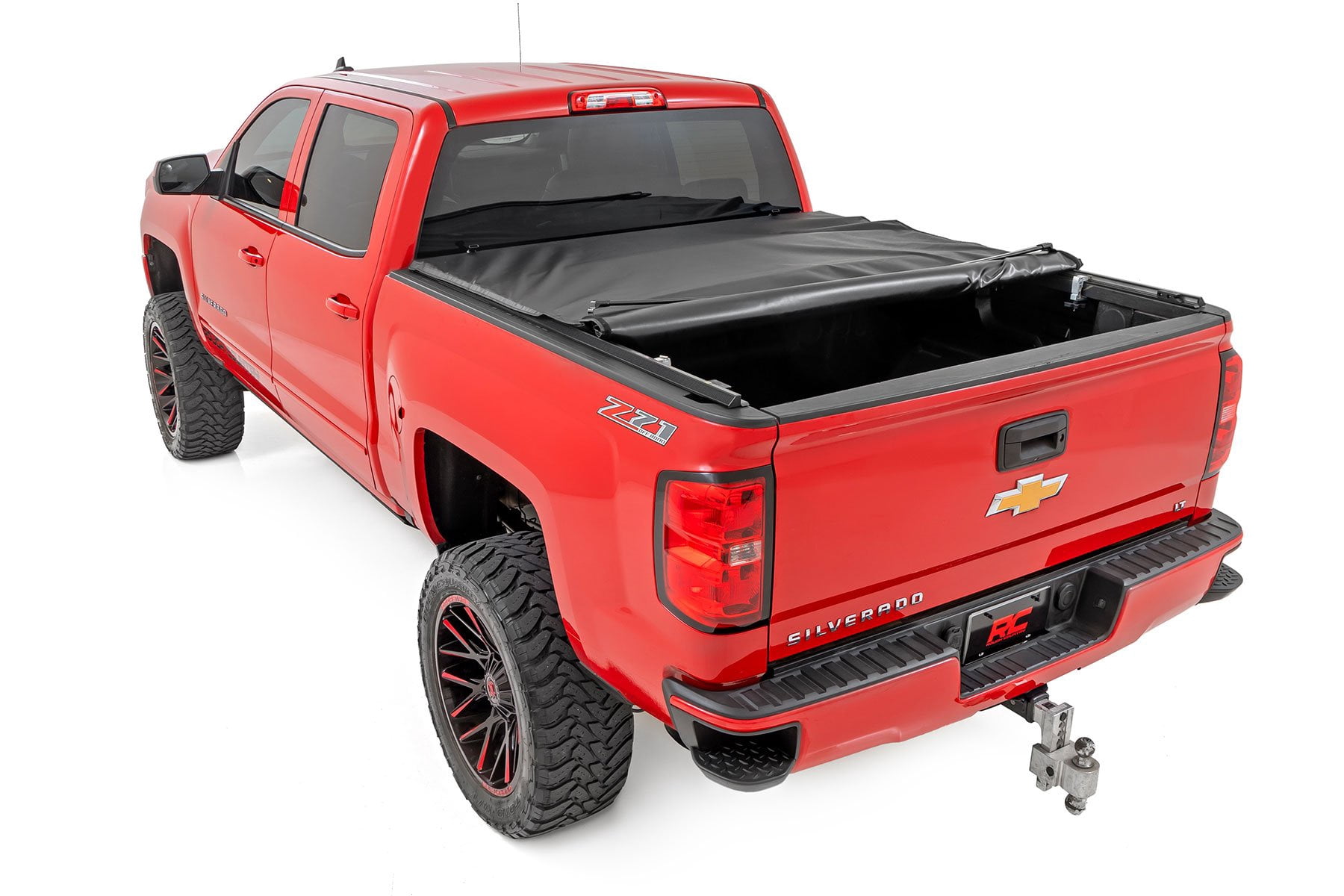 Rough Country Soft Roll-Up Bed Cover for 14-18 Chevy/GMC 1500 | 5'9" - 42119551