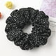 thumbnail image 5 of 8 piezas de lazos para el cabello de satén de seda, scrunchies de pelo suaves de gran tamaño para mujeres y niñas Círculo del intestino grueso en Europa y América, 5 of 5