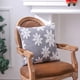 thumbnail image 5 of Almohada navideña Fiudx forma copo de nieve funda para salón mesita de noche decoración, 5 of 6