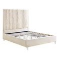 thumbnail image 1 of ACME Lit Grand en Velours Capitonné Beige, 1 of 6