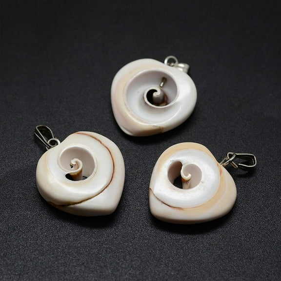 5pcs Shiva Eye Shell Pendants with Brass Findings Heart 20~21x17~18x4~6mm Hole: 2x5mm