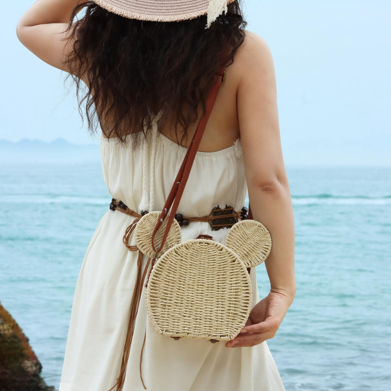 Round Rattan Purse for Women Wicker Crossbody Bag Cute Summer Beach Bag Woven Handbag for Vacation