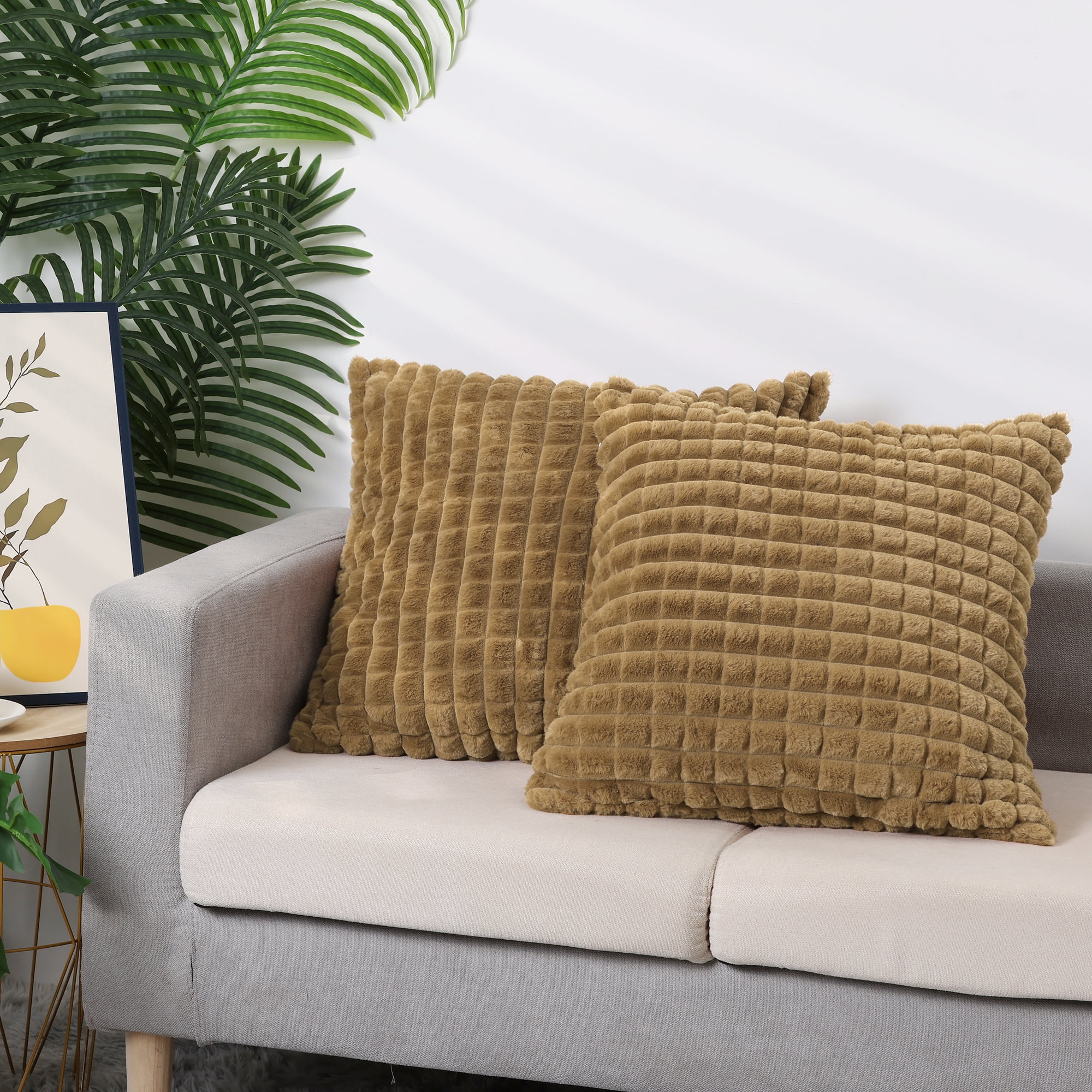 Unique Bargains Checkered Faux Fur Plush Throw Pillow Covers Decorative Pillowcases 2 Pcs Light Brown 20" x 20"