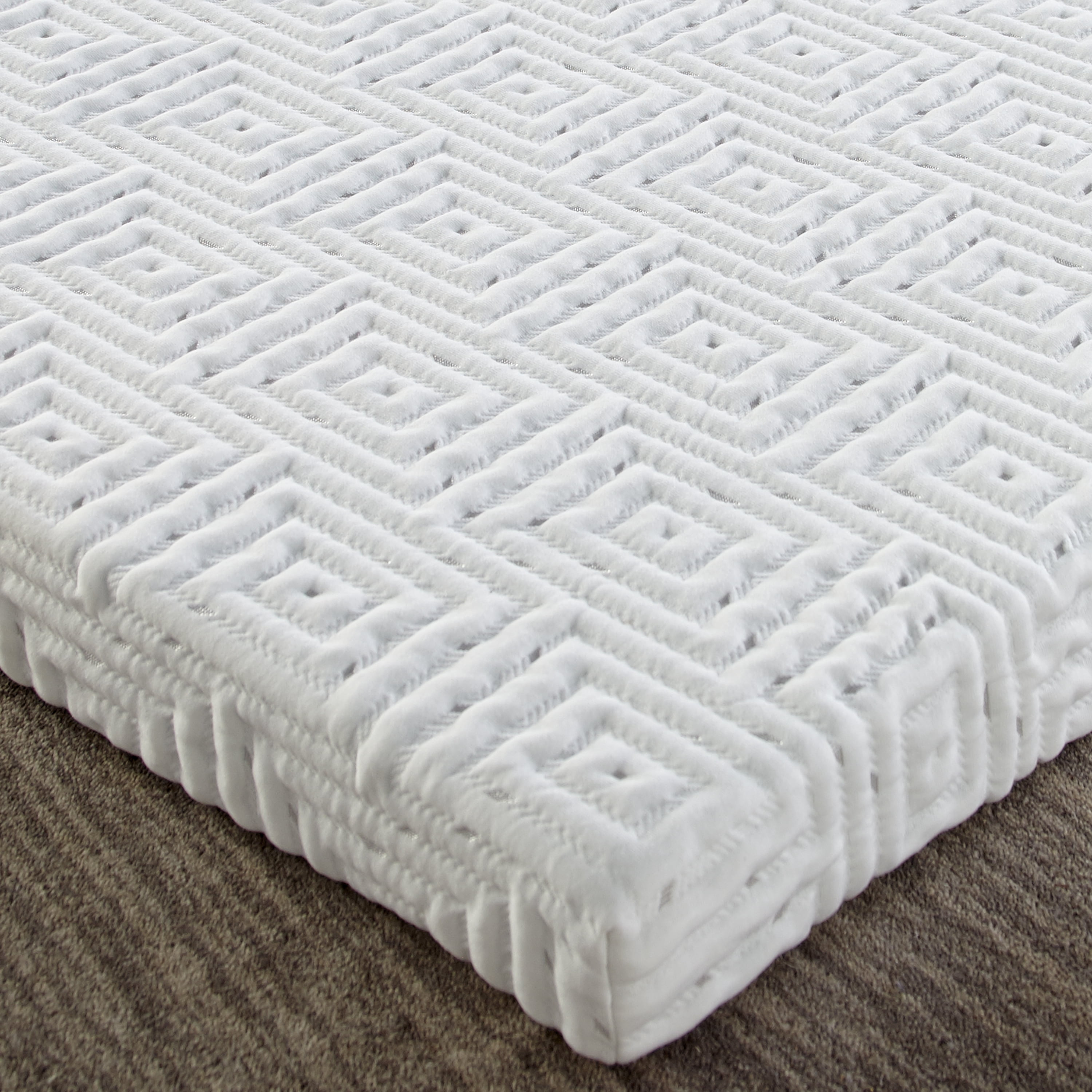 Thomasville Roll and Store GelLux Foam Mattress Roll-up for Kids, Adults and Guests, Bed/Floor Mat Single