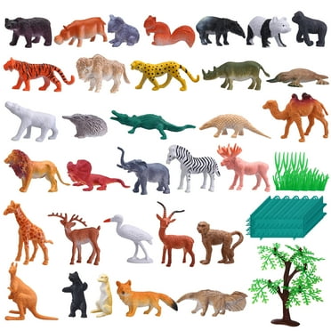 sixwipe 53PCS Realistic Farm Animals Figures Set, Plastic Farm Figurines Play set, Includes Fences Mini Farm Animal for Kids 3~8 Christmas Birthday Gift