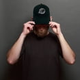 thumbnail image 4 of Gorro Toynk Futurama Planet Espresso bordado para adulto, 4 of 6
