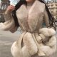 thumbnail image 5 of Chaqueta de Piel Sintética para Mujer con Cuello de Piel Sintética, Parka Peplum de Invierno de Larga con Ribete de Pelo y Cinturón. Beige M, 5 of 10