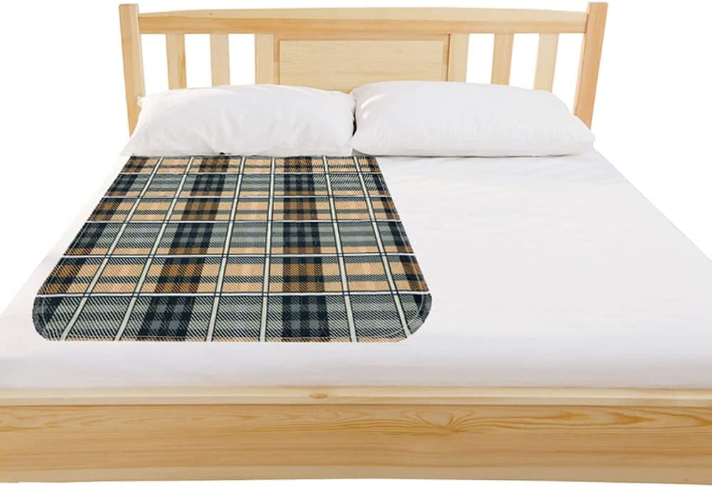 GRUENERDE Ultra Absorbent Reusable Incontinence Pads for Bed Washable