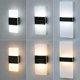 thumbnail image 1 of Lámpara solar para jardín al aire libre, impermeable, para exteriores, luminosa, arriba y abajo, decorativa, para pared, de acrílico, de doble cabezal, 1 of 4