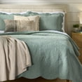 thumbnail image 4 of Better Homes & Gardens Paisley Medallion Cotton Quilt, King, Green, Scalloped Bedding, 4 of 5