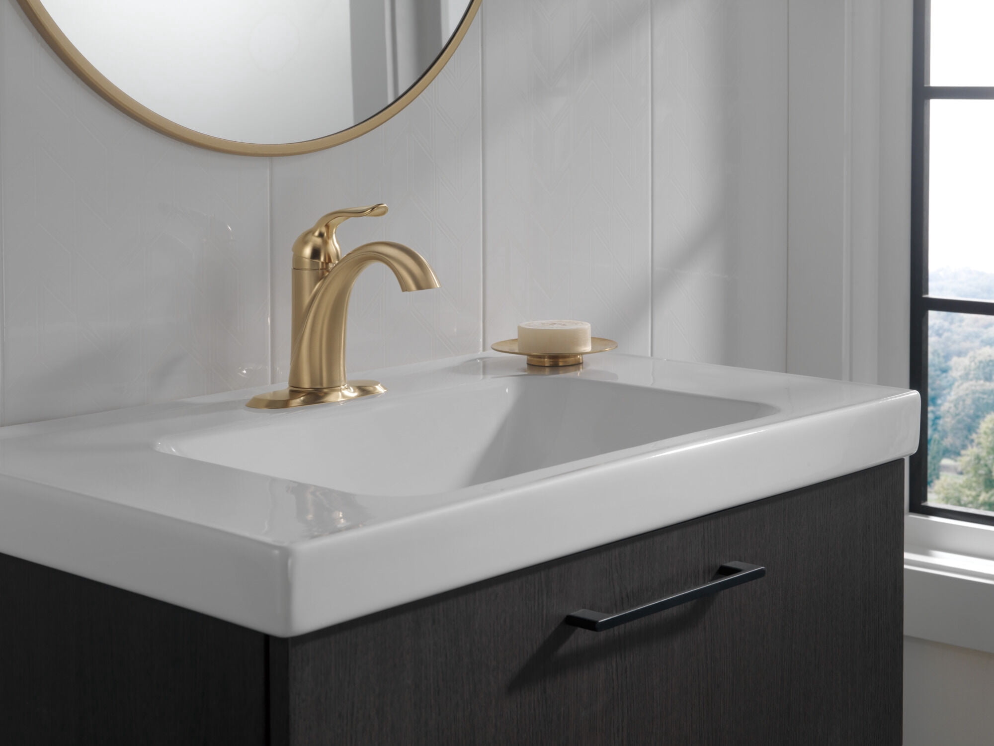 Delta Lahara Single-Handle Bathroom Faucet - 538-CZMPU-DST - Champagne Bronze