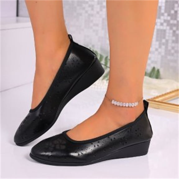 Women's Wedge Cut-Out Flats Breathable Soft Sole Slip-On Casual Summer Footwear Black 36