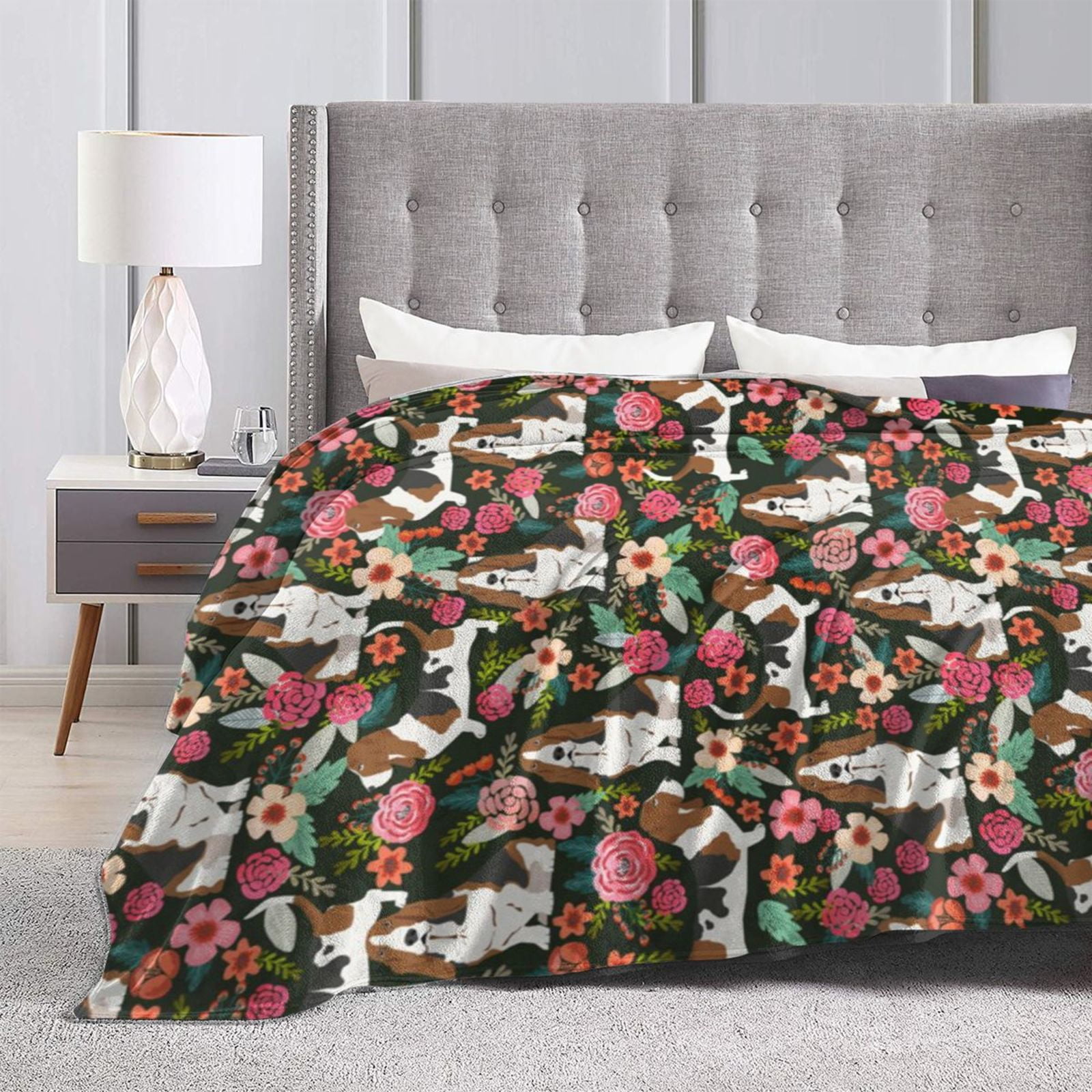 Wijzvio Basset Hound Dogs Lovers Flower Floral Throw Blanket Soft Fuzzy Fleece Blanket For Couch Bed Living Room Decoration 60"X50"