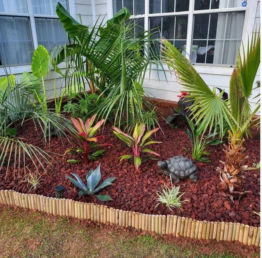 Bamboo Garden Border/Landscape Edging 10' Long x 8" Tall Decorative Lawn Accent