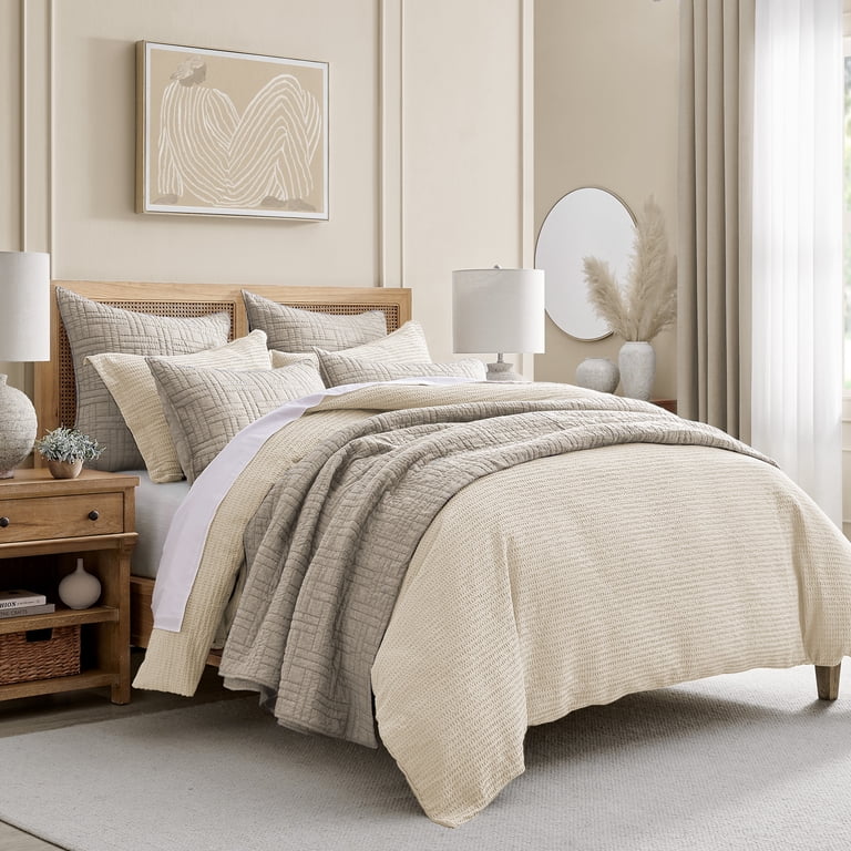 VALUXE Queen Duvet Cover Set - 100% Cotton Waffle Weave, 3-Piece (Duvet Cover + 2 Shams), White