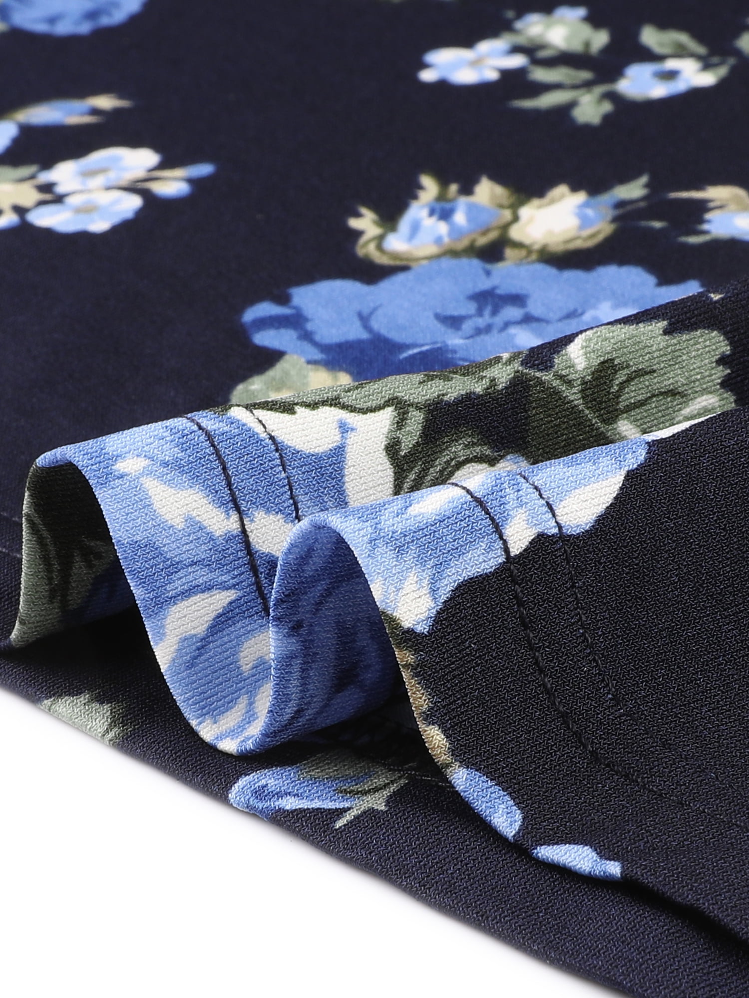 DARING DIVA Women's Plus Size Floral Long Sleeve Pleated Crew Neck Blouse 4X Dark Blue