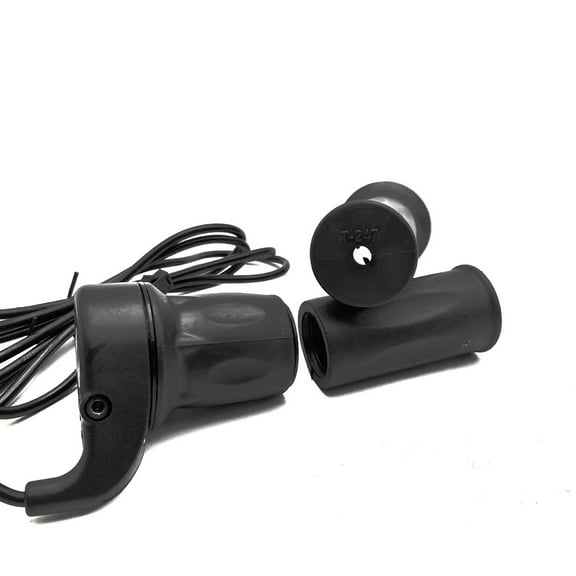 1Pc E-Bike Half-Twist Throttle 24V/36V/48V/60V/72V Electric Scooter Bike Throttle Grip 3 Pin Male Connector Ebike Accessories Fangkenuo