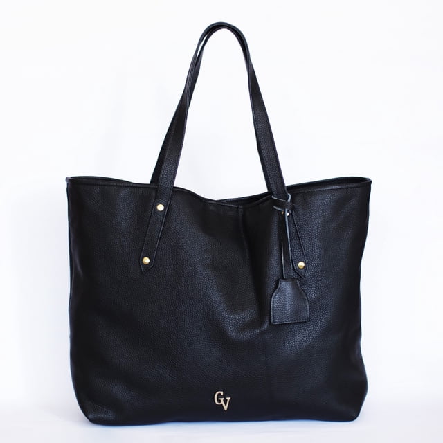 Bolso de piel Guadalupe Vázquez negro con logo color oro