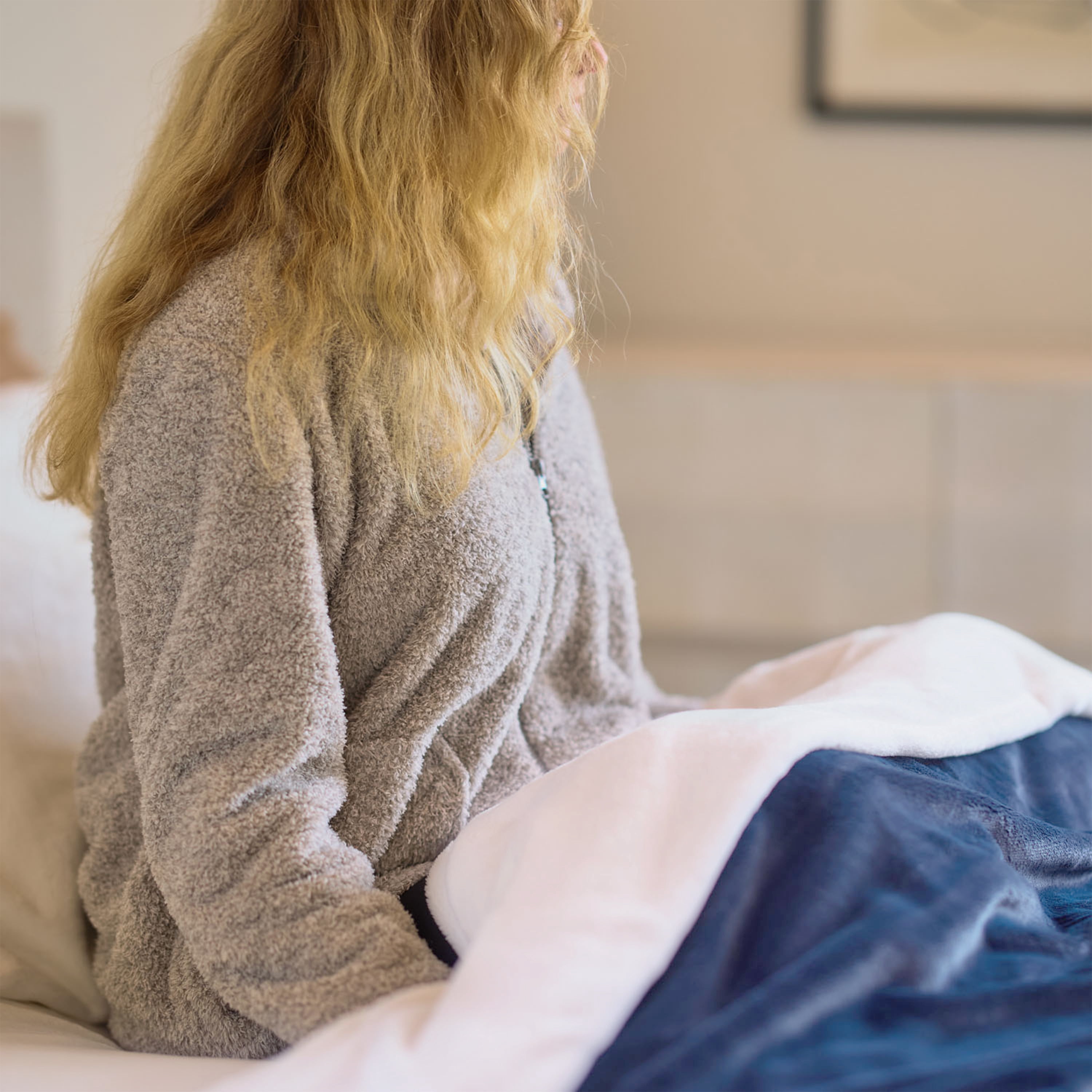 Berkshire Life Cozy Luxe Plush Bed Blanket Historical Blue