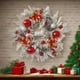 thumbnail image 5 of Corona navideña, corona navideña con ciervos, bolas navideñas, decoración de piñas, adorno para colgar en la pared o la puerta., 5 of 7