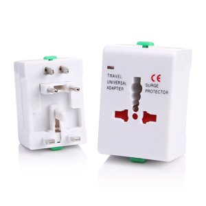 Bisontec Universal Travel Adapter