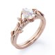 thumbnail image 4 of JeenMata Juego de Novia Inspirado en la Naturaleza con Piedra Lunar Arcoíris y Moissanita en Forma de Pera de 1,75 Quilates y Pavé de Cuatro Puntas en Baño de Oro Rosa de 18 K sobre Plata, 4 of 6
