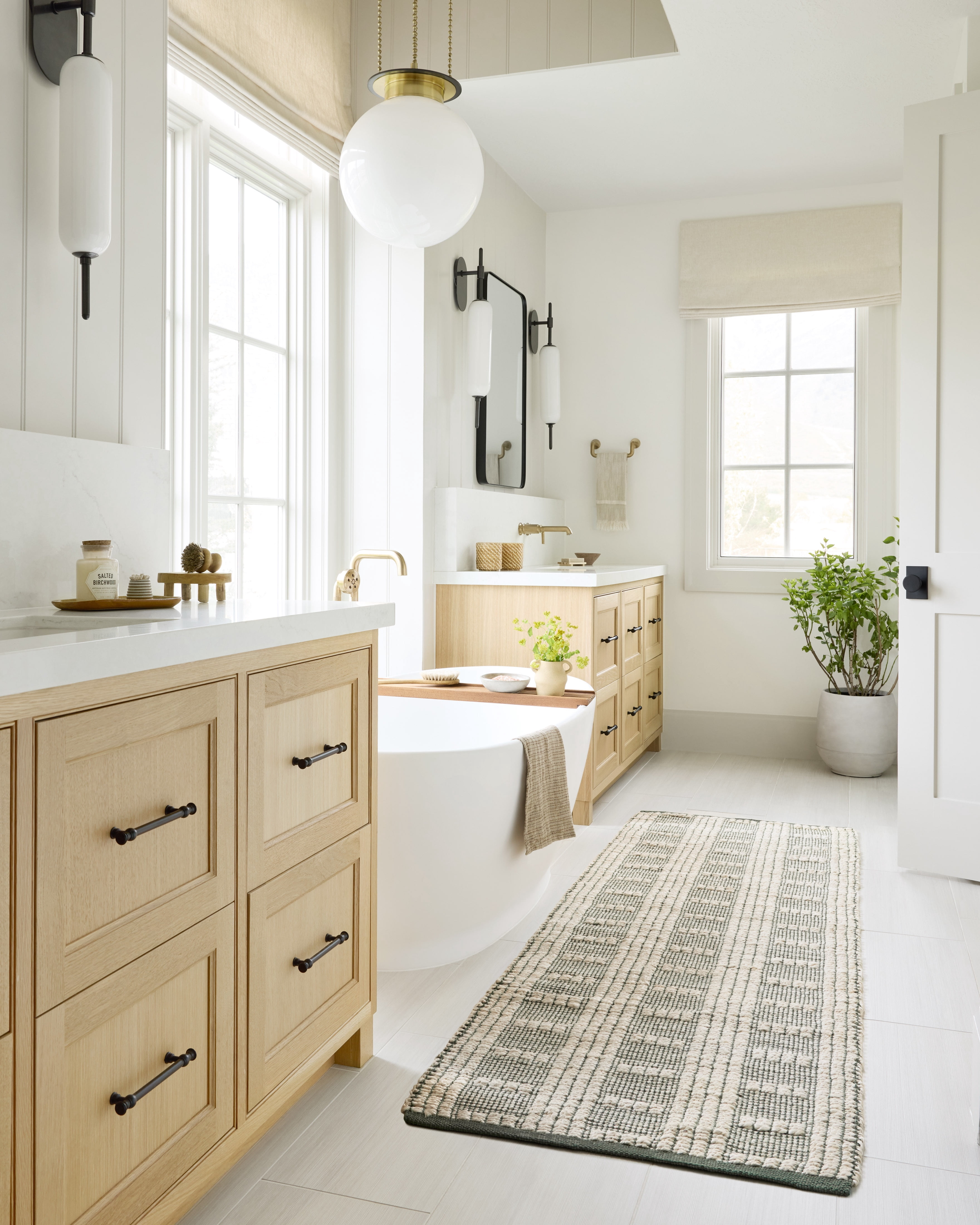 Angela Rose x Loloi Colton Ivory / Sage 5'-0" x 7'-0" Area Rug