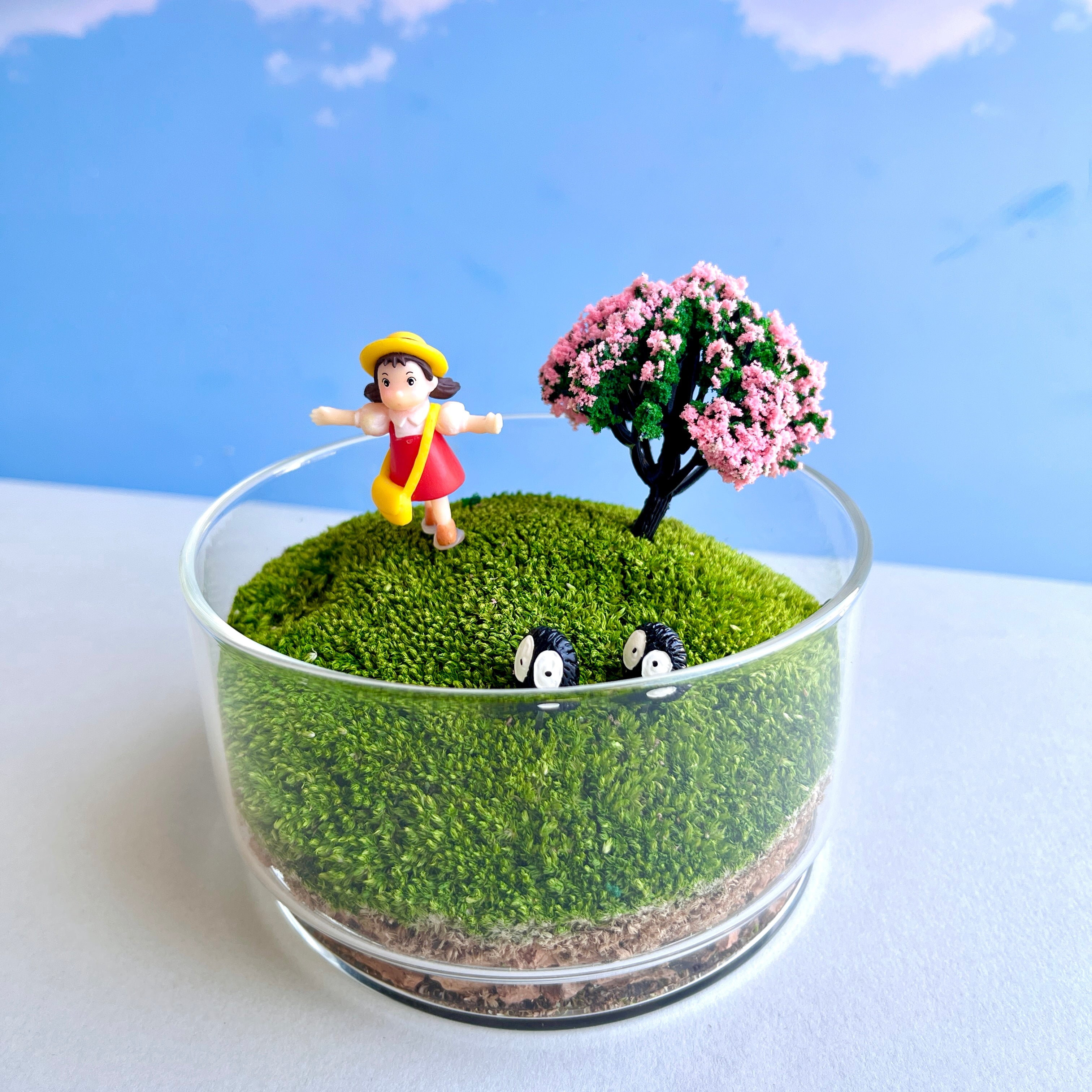 "Running to Freedom" Desktop Moss Decor Micro Landscape Lawn Handmade Decor Desktop Decoration Girl Graduation Gift Summer Holiday Gift