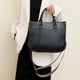 thumbnail image 3 of Bolsos de mujer, bolsos casuales de moda para exteriores, bolsos de moda para madres, bolsos portátiles de gran capacidad, 3 of 3