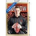 thumbnail image 2 of NFL Bengals de Cincinnati - Joe Burrow pose 20, 2 of 4