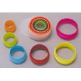 thumbnail image 1 of R & M Ensemble de Coupe-Cookies Rond en Plastique Double Face, 1 of 9