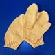 thumbnail image 2 of Guardurnaity Guantes con dedos en forma de corazón Love Connection para correr al aire libre en clima frío. Guantes cálidos para parejas que se guantes y mitones café, 2 of 6